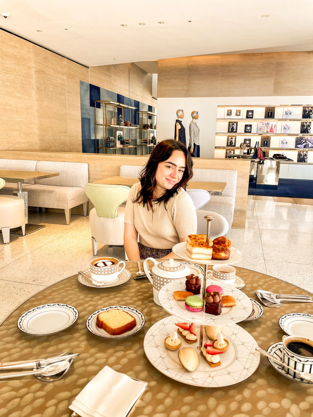 Dior Cafe in Gangam