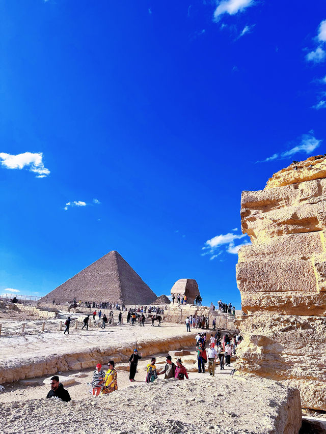 Egyptian pyramids, black and white desert tour.