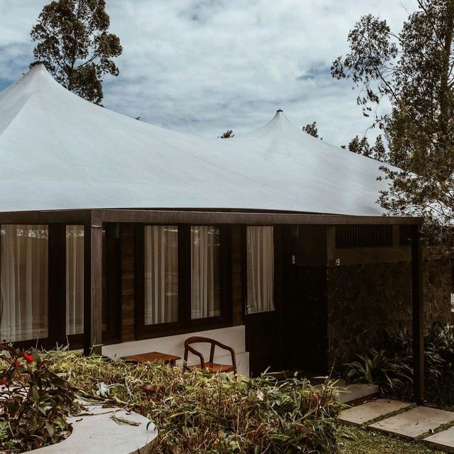 CIWIDEY VALLEY RESORT - BANDUNG