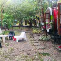 บ้านเพียงพอ โฮสเทล เกาะหลีเป๊ะ