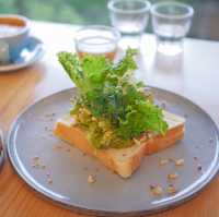 鬧市中綠林風景Cafe