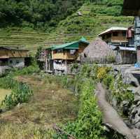 Batad - tranquil village with 360° view