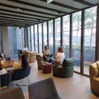 Trendy and comfortable coffeeshop