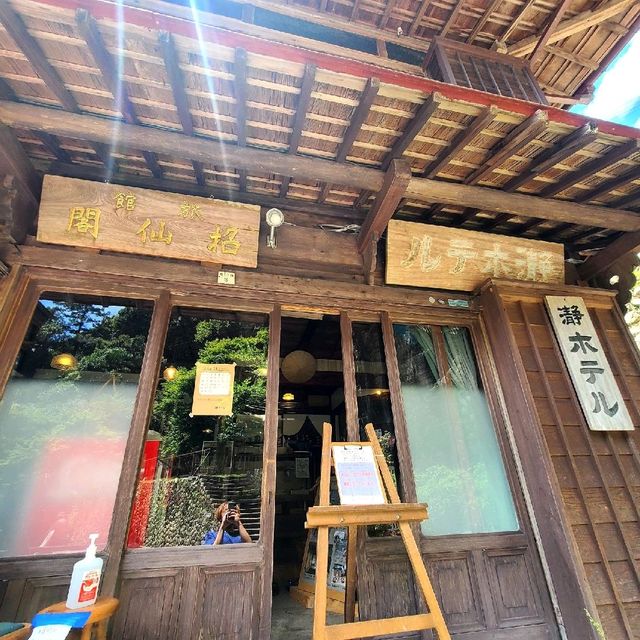 有形文化財ホテルに泊まれる⁉️【瀞ホテル本館】⭐