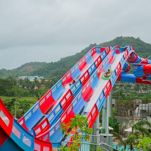 สวนน้ำเปิดใหม่สุดอลังการ ภูเก็ต