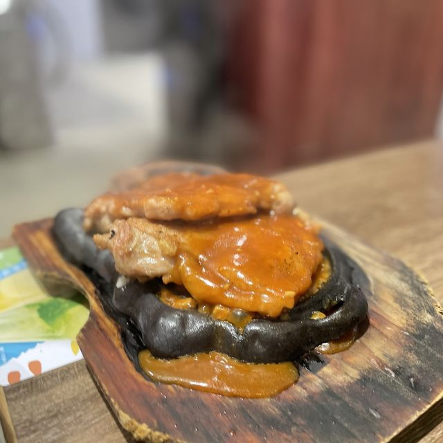 D2 CGV戲院超抵價，食懷舊金鳳餐廳鋸扒