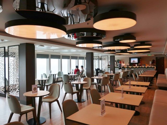 The Lido Restaurant, Genting Dream Cruise SG