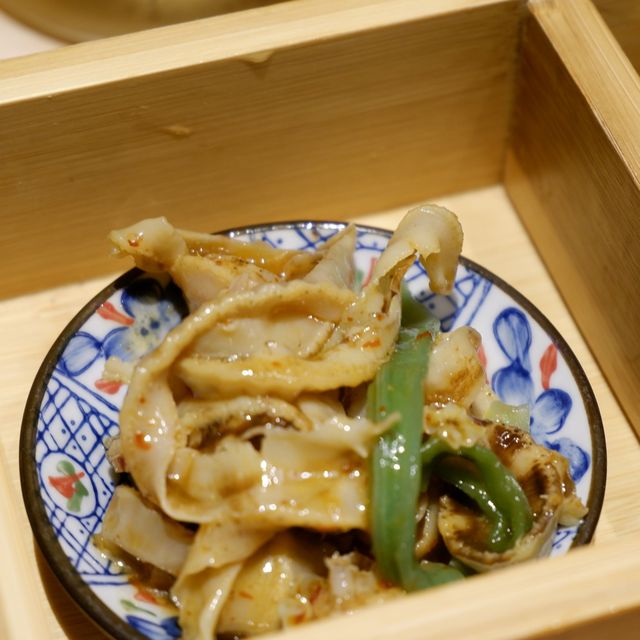人生☺️第一次吃咁大隻的生蠔🦪