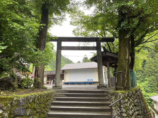 【東京・奥多摩】奥氷川神社
