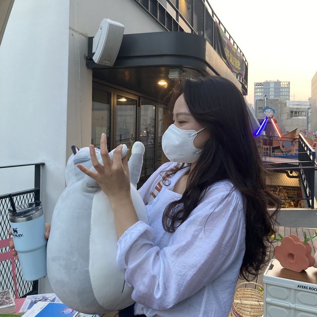 캐릭터 좋아하는 참새들의 방앗간, 신사 가로골목🤭