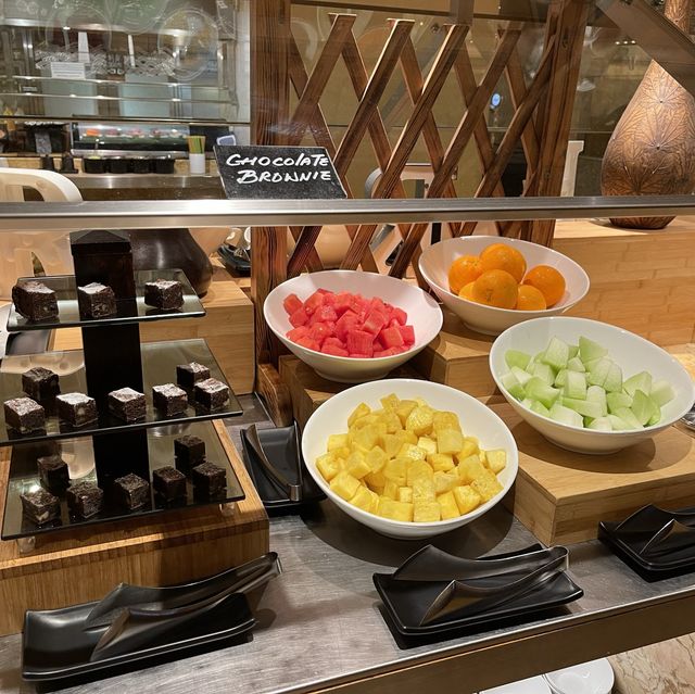 萬麗咖啡室Buffet午餐｜可能晚餐晚選擇更加好