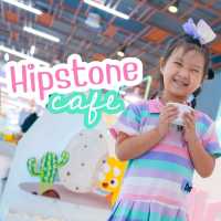 Hipstone Cafe คาเฟ่ไดโนเสาร์สุดน่าร้ากก