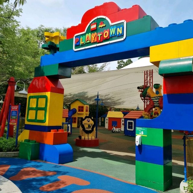 The LEGO Playtown In Legoland MY(Photo Ed)