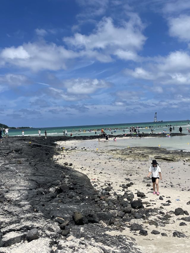 애메랄드빛 해변 제주 협재해수욕장 🏖