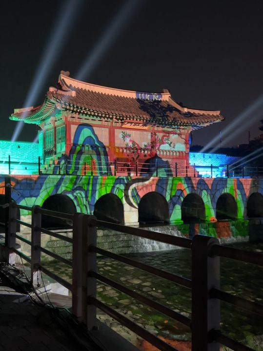 수원 화성 미디어 아트쇼 🏯