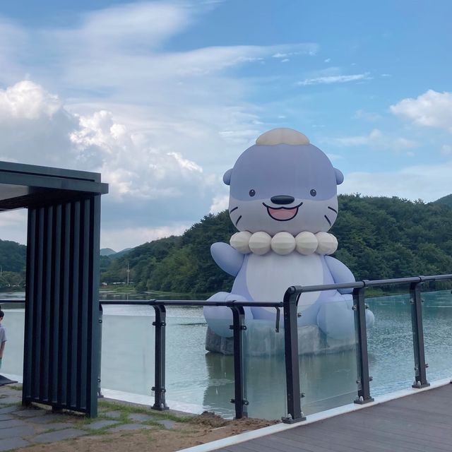진주 금호지에는 귀염둥이 마스코트 하모🦭가 있어요!