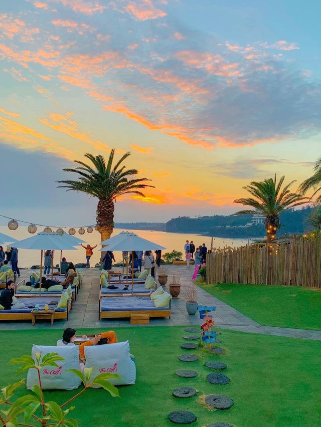 제주에서 가장 힙한 오션뷰 카페🌴🤍
