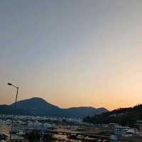 盡攬西貢，白沙灣碼頭，山脈，海水，船舶美景！非常浪漫！