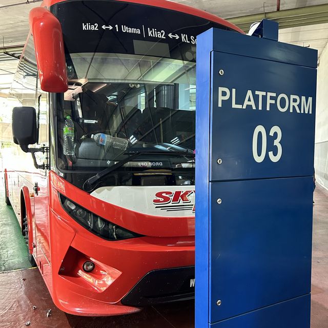 KL Sentral to KLIA by shuttle bus KL Sentral to KLIA by shuttle bus