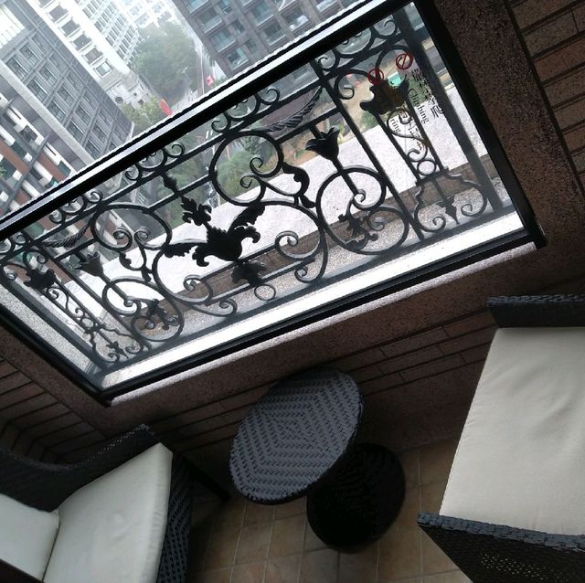 氣派豪華的中天溫泉渡假飯店