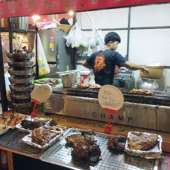 เดินชิลที่ ตลาด The One รัชดา(ตลาดรถไฟ)