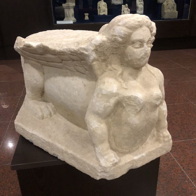 ニコメディアの遺跡からの発掘品が集約された博物館