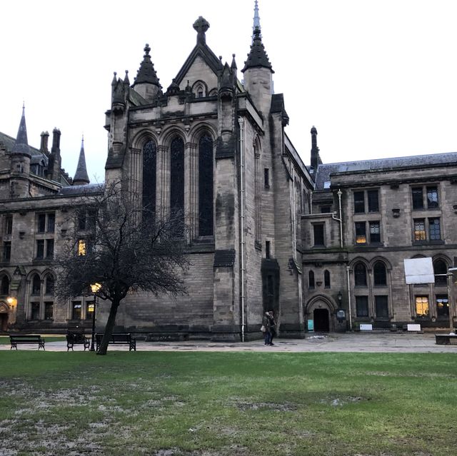 格拉斯哥古老大學朝聖樂悠遊