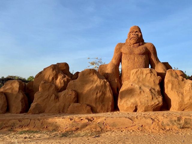 Forgotten Land Sand Sculpture Park - Phan Thi