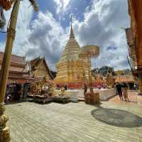 เที่ยววัดพระธาตุดอยสุเทพ