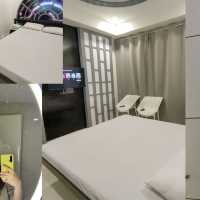 SHOP AND RELAX AT ASTROTEL DIVISORIA 