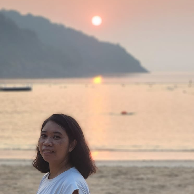 Sunrise on the bay 