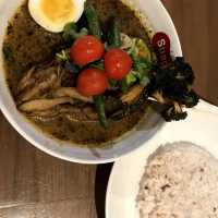 韓国/ソウル【弘大】おいしいスープカレーが食べられるお店