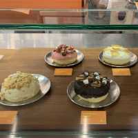 Busaba Cafe & Bake Lab คาเฟ่วิววัดที่อยุธยา