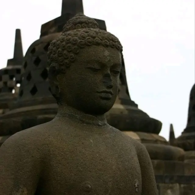 World Largest Buddhist Temple 