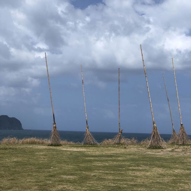 A Scenic Uphill Trail from the Beach