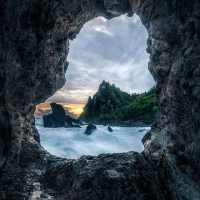 WATU LUMBUNG GUNUNG KIDUL