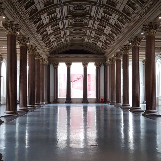 Gallery of Modern Art, Glasgow
