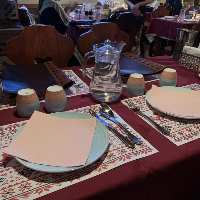 檯檯必點焗牛脷盅｜東歐餐廳