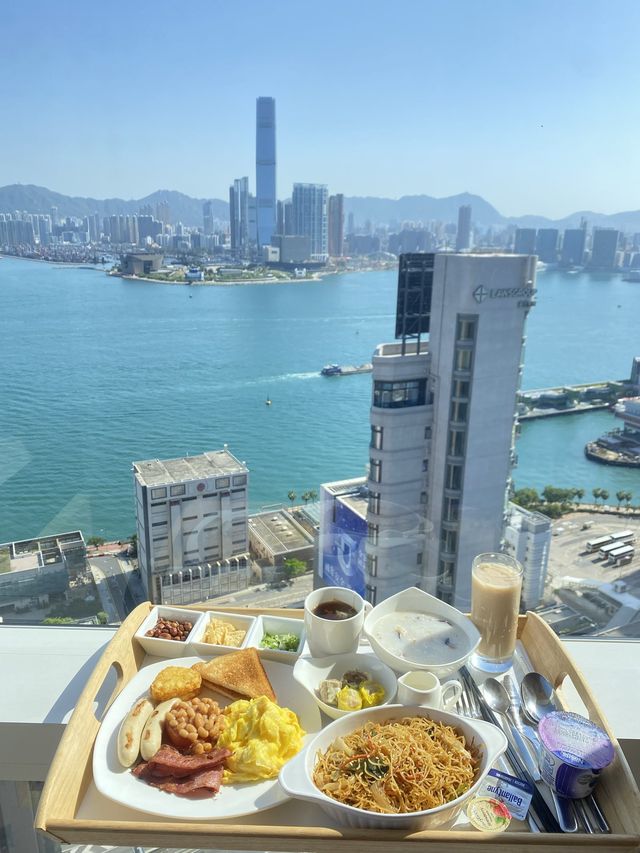 享受維港景色 房內慢慢嘆早餐🥣