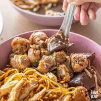 ก๋วยเตี๋ยวไก่มะระริมนาอย่างเด็ดพิกัดราชพฤกษ์