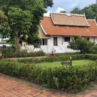 Wat Siphoutthabat Thippharam in Luangprabang 