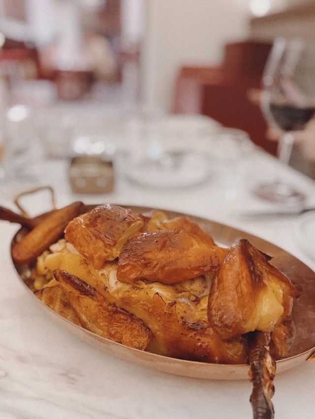 【中上環】🇮🇹全新意大利特色酒吧餐廳🍸招牌黃油雞必食呀！！！