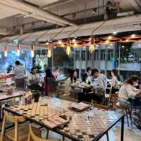 銅鑼灣人氣餐廳HeSheEat