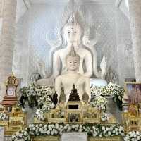 Wat Huay Pla Kang @CHIANGRAI