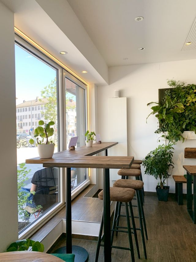 🇩🇪 독일 프라이부르크 - 커피가 맛있는 스페셜 티 카페 Bächle