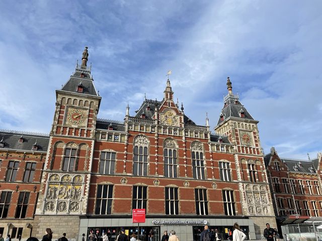 Museums for DAYS in Amsterdam