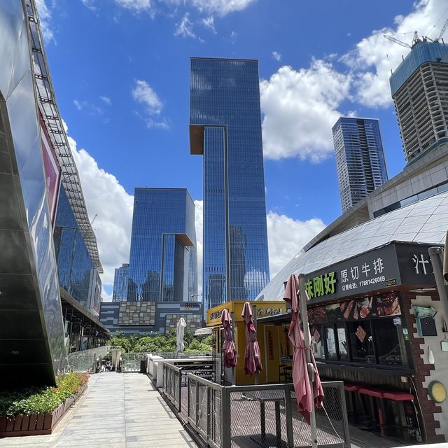打卡深圳保利文化廣場