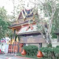 🙏วัดพระแก้ว อยู่ที่จังหวัดเชียงราย🙏