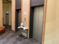 名古屋駅近く。安価なビジホは館内図が丸い？