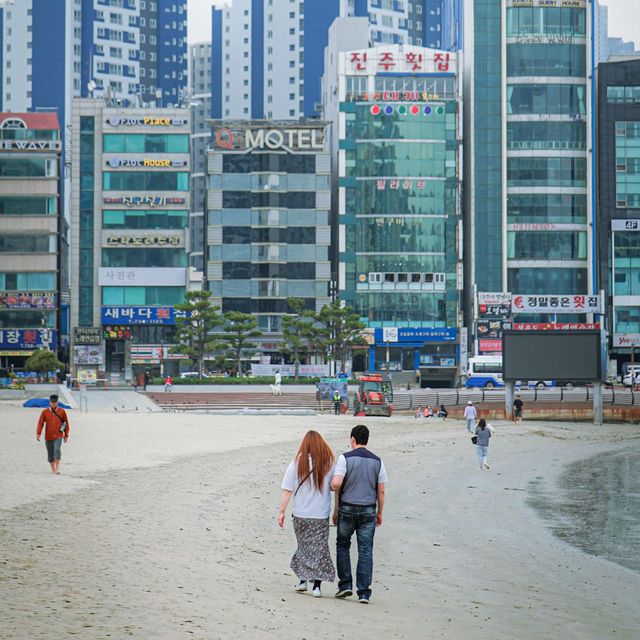 부산의 대표적인 야경 명소, 광안리해수욕장